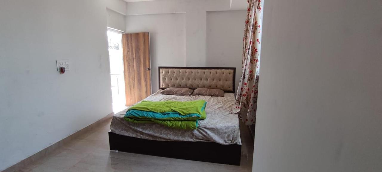Rvr Abode -Private Rooms بنغالور المظهر الخارجي الصورة
