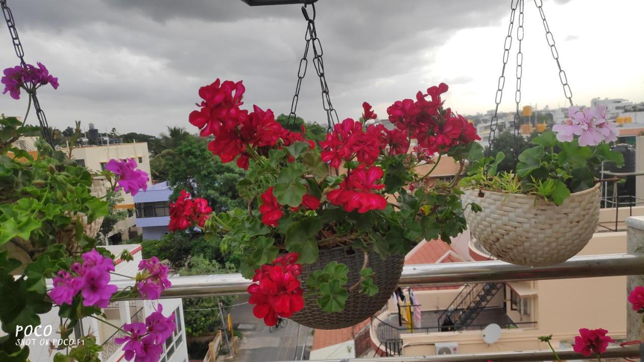 Rvr Abode -Private Rooms بنغالور المظهر الخارجي الصورة