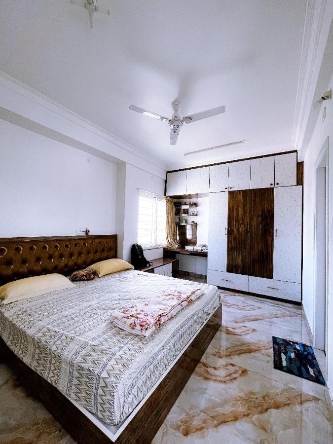Rvr Abode -Private Rooms بنغالور المظهر الخارجي الصورة