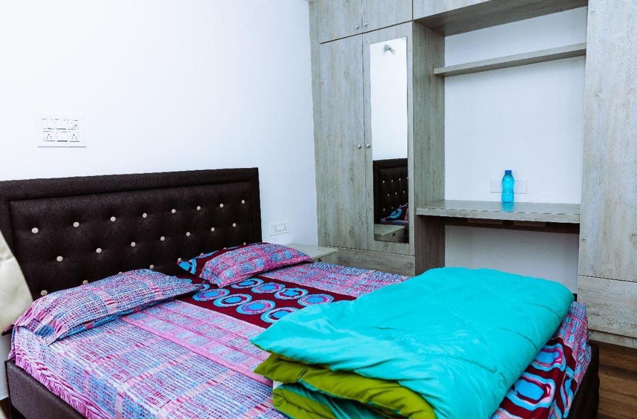 Rvr Abode -Private Rooms بنغالور المظهر الخارجي الصورة