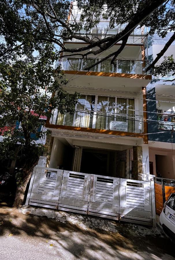 Rvr Abode -Private Rooms بنغالور المظهر الخارجي الصورة