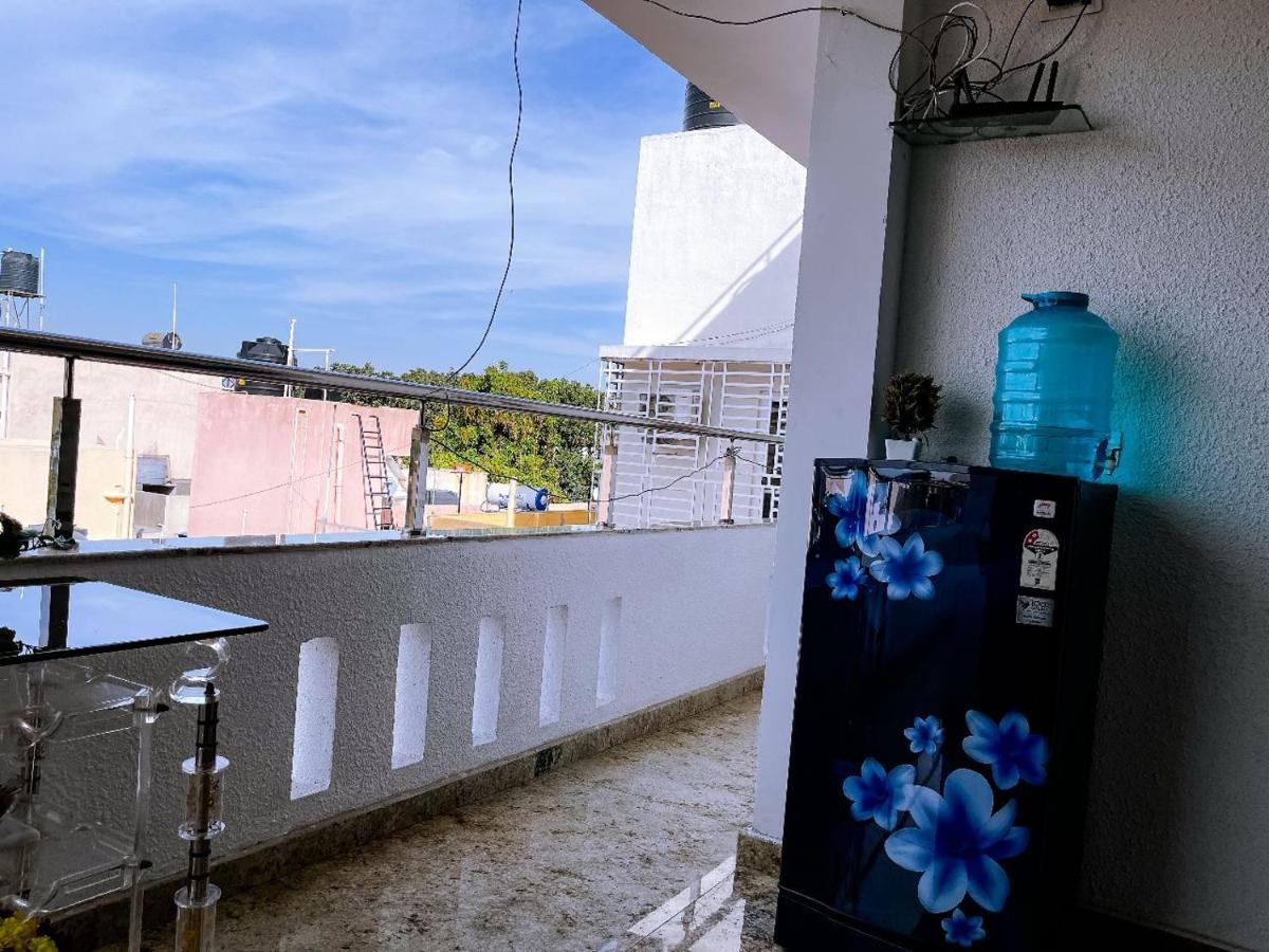 Rvr Abode -Private Rooms بنغالور المظهر الخارجي الصورة