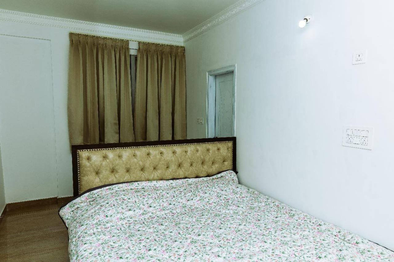 Rvr Abode -Private Rooms بنغالور المظهر الخارجي الصورة